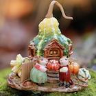 M-759 Thanksgiving Harvest House